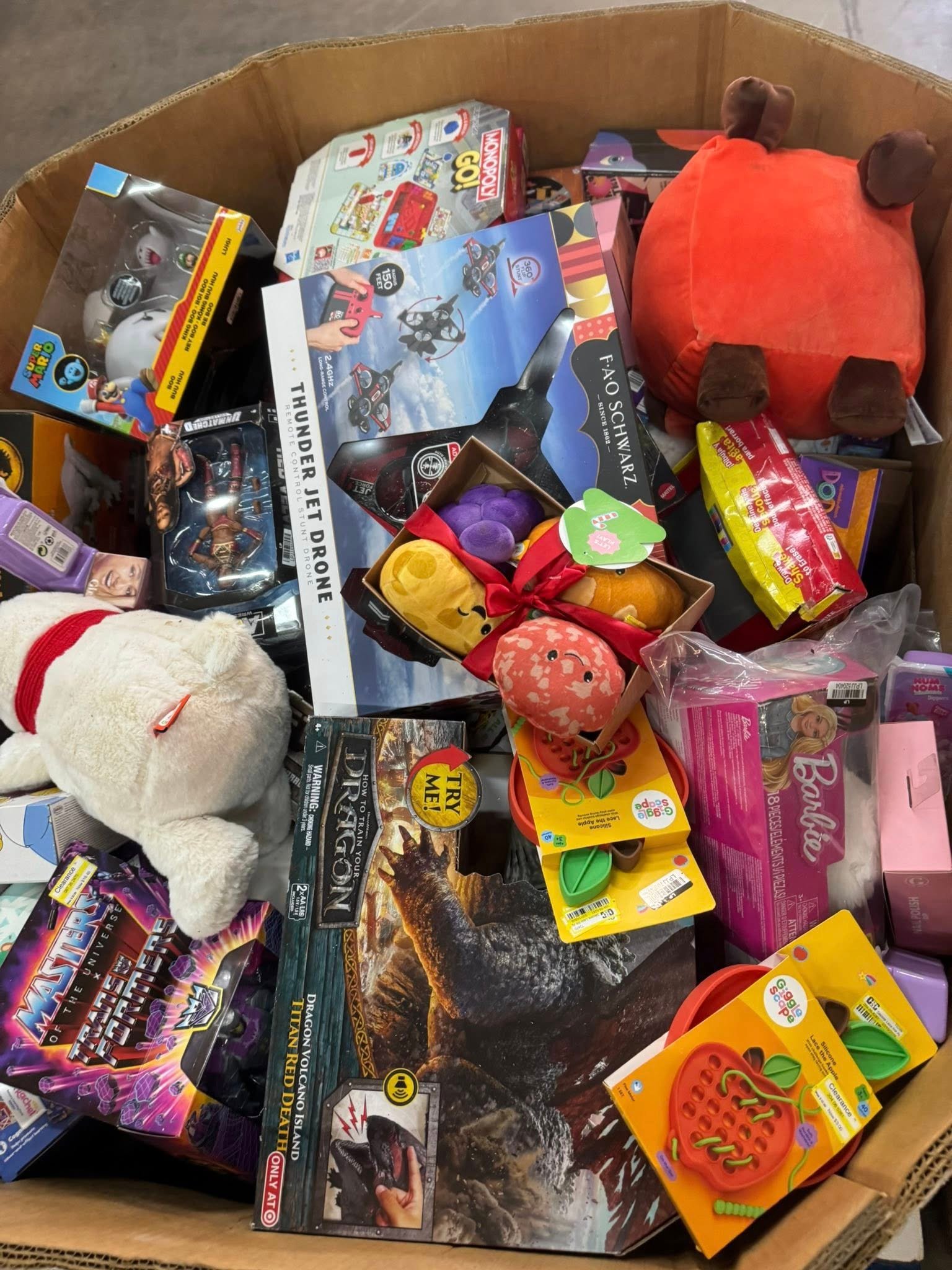 Assorted consumer products on a mixed merchandise pallet