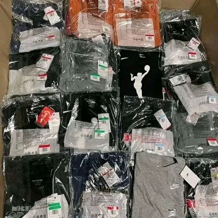 Bulk retail merchandise arranged for transport