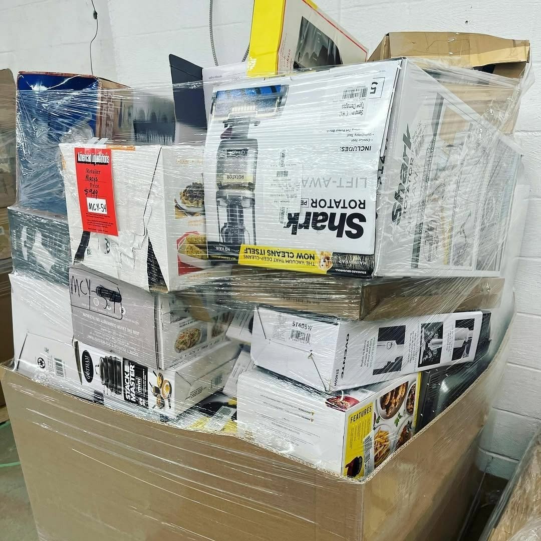 Cleaning products packaged for bulk distribution