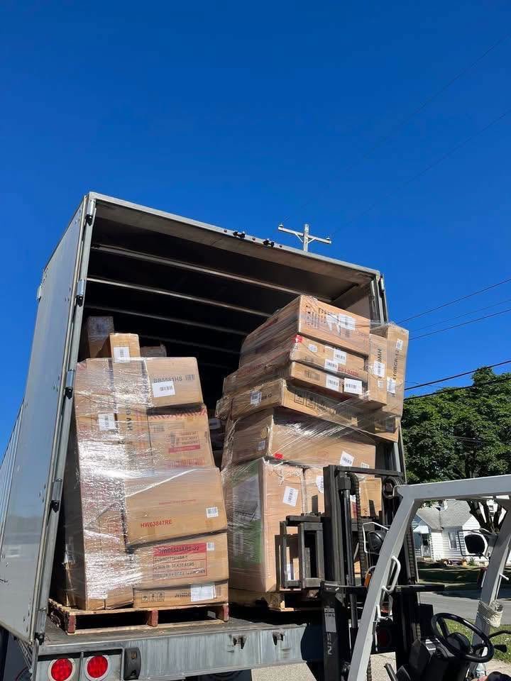 Wholesale shipment secured with stretch wrap