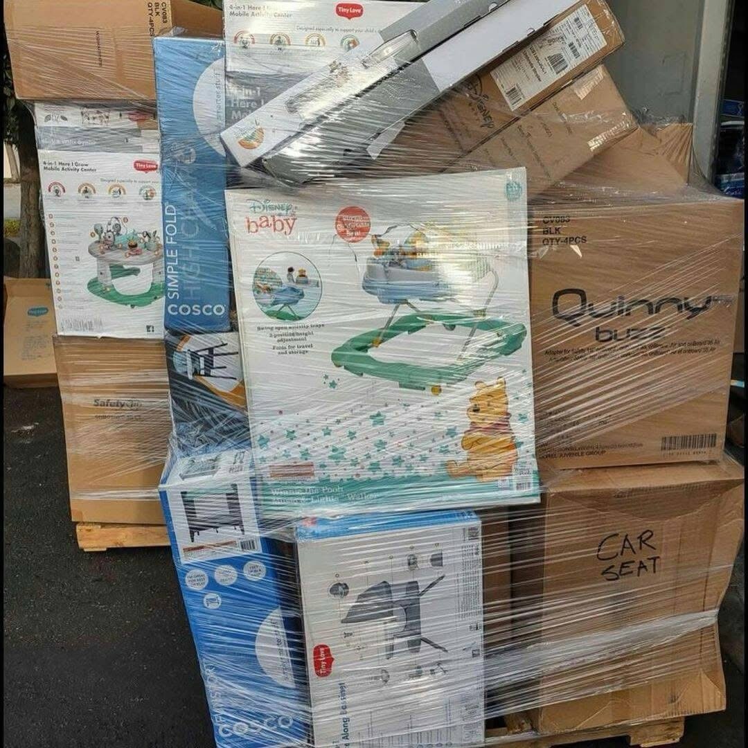 Power tool accessories packed for wholesale sale