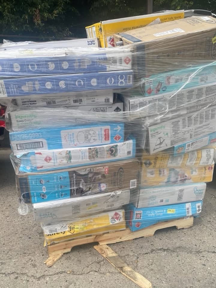 Rows of liquidation pallets ready for dispatch