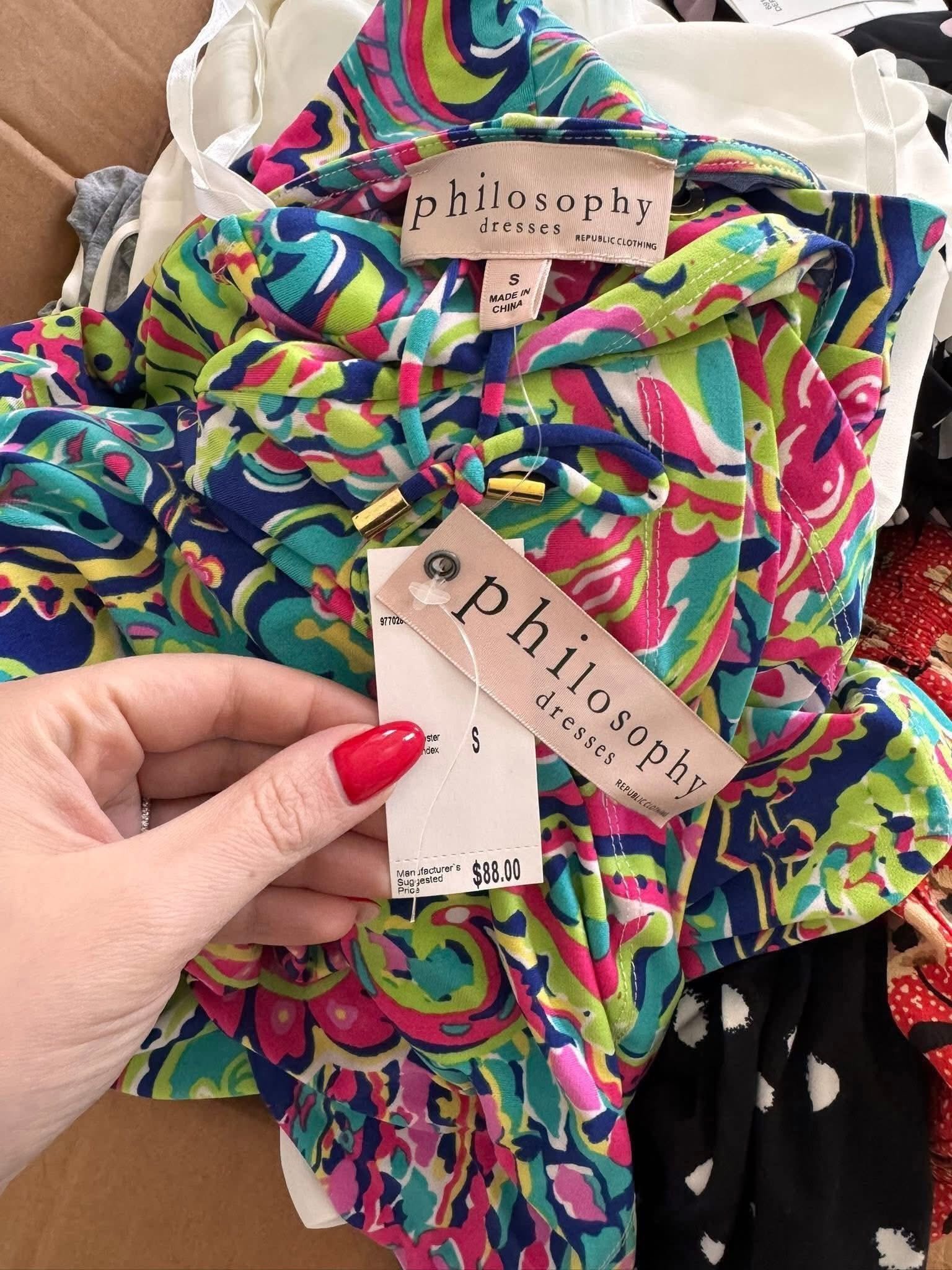 Nordstrom Liquidation Apparel Pallet (100 Pieces)