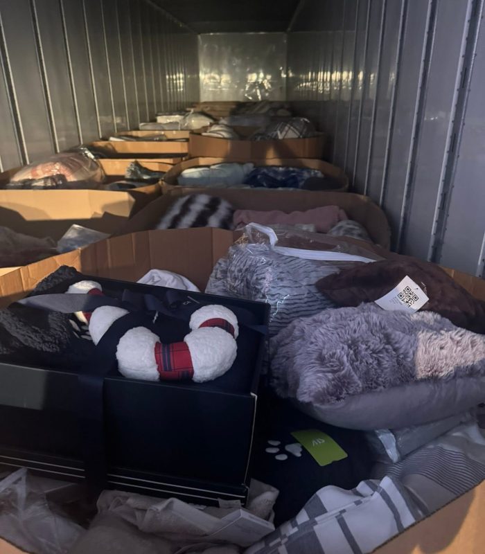 Bedding Pallet – Name Brand Bedding Wholesale Truckload & Bulk Deals
